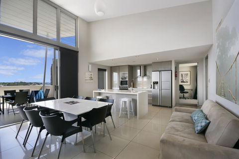 Redvue Holiday Apartments - Sydney Tourism 28