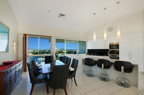 Mariners North Holiday Apartments - Sydney Tourism 30