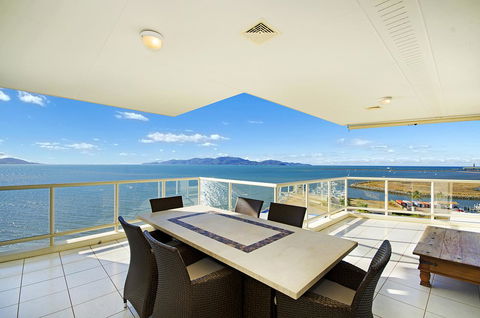 Mariners North Holiday Apartments - Sydney Tourism 3