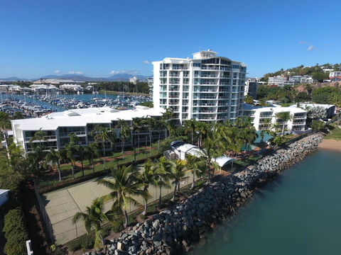 Mariners North Holiday Apartments - Sydney Tourism 10