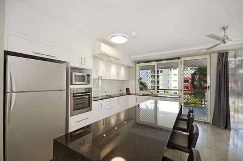 Mariners North Holiday Apartments - Sydney Tourism 33