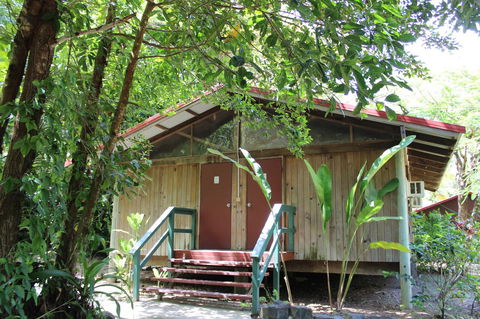 PK\'s Jungle Village - Sydney Tourism 6