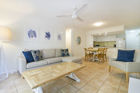 The White House Port Douglas - Sydney Tourism 28