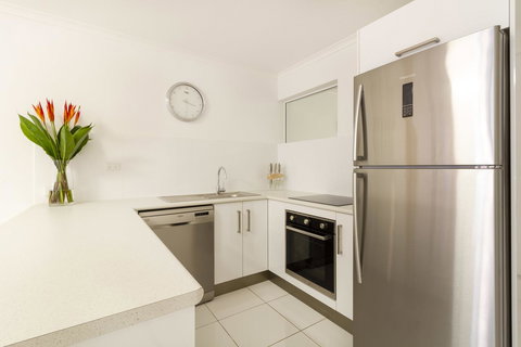 The White House Port Douglas - Sydney Tourism 11