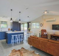 Bed  Breakfast 1 Bedroom Guest House - Sydney Tourism