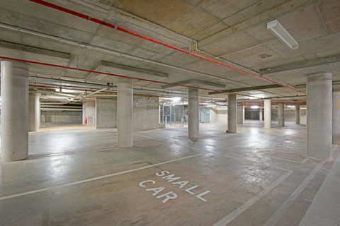 Allure Hotel & Apartments - Sydney Tourism 21