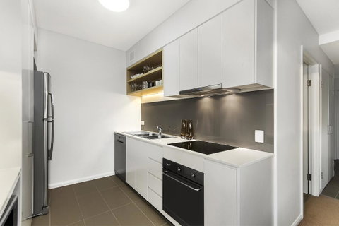 Allure Hotel & Apartments - Sydney Tourism 13