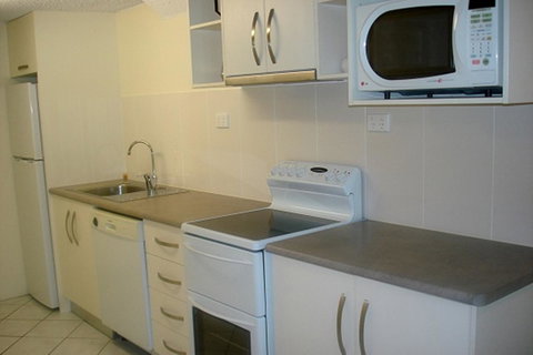 The Port Douglas Queenslander - Sydney Tourism 44