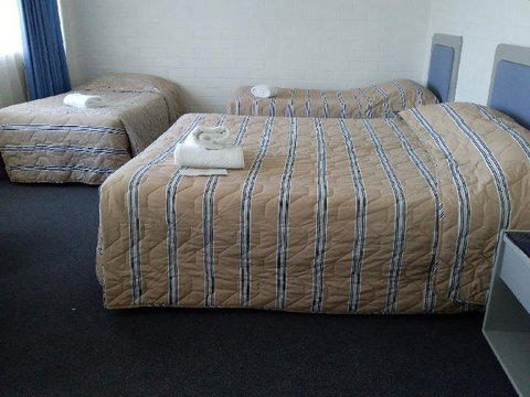 Dalby Manor Motor Inn - Sydney Tourism 6
