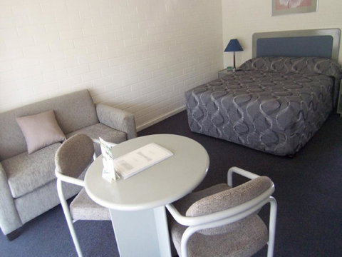 Dalby Manor Motor Inn - Sydney Tourism 33