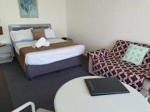 Dalby Manor Motor Inn - Sydney Tourism 9