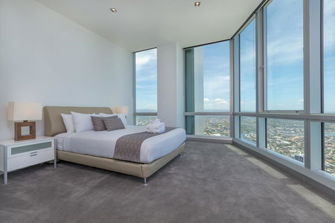 Q1 Resort & Spa - Official - Sydney Tourism 42