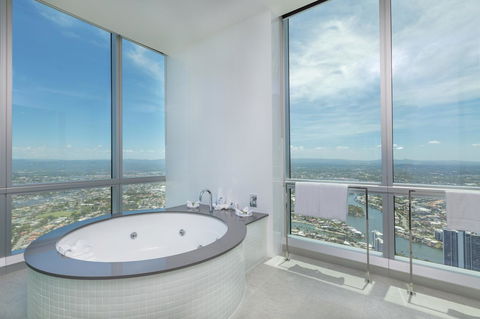 Q1 Resort & Spa - Official - Sydney Tourism 28