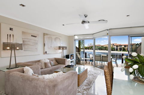Skippers Cove Waterfront Resort - Sydney Tourism 5