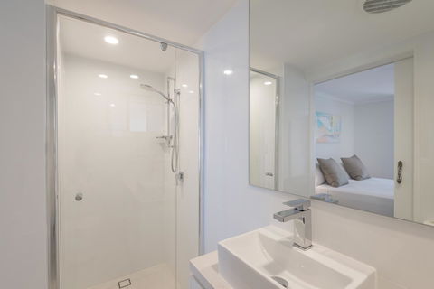 Munna Beach Apartments - Sydney Tourism 3