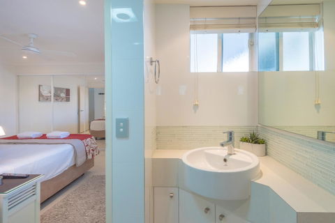 Munna Beach Apartments - Sydney Tourism 22