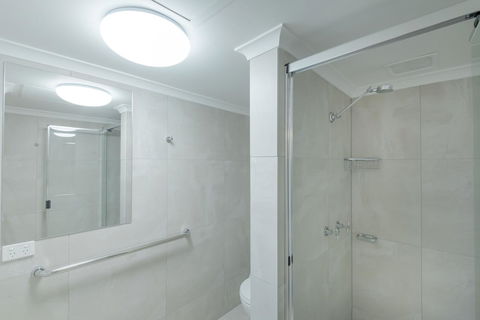 Munna Beach Apartments - Sydney Tourism 28