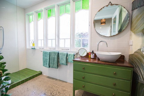 Jamaica Beach House - Sydney Tourism 37