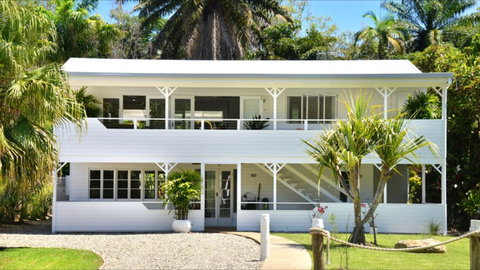 Jamaica Beach House - Sydney Tourism 41
