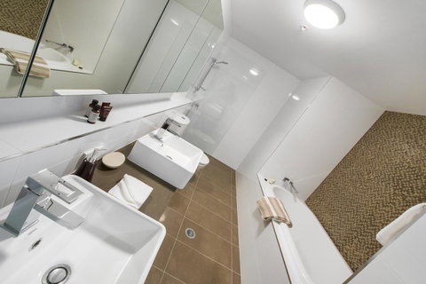 Empire Apartment Hotel Rockhampton - Sydney Tourism 14