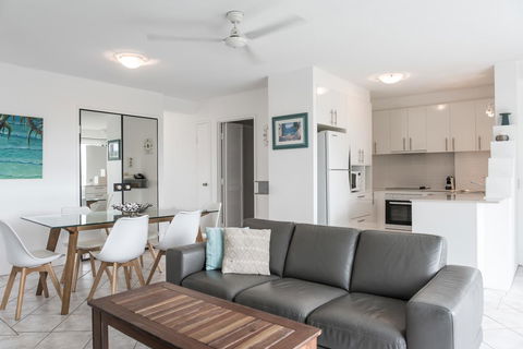 Noosa Pacific Resort - Sydney Tourism 25