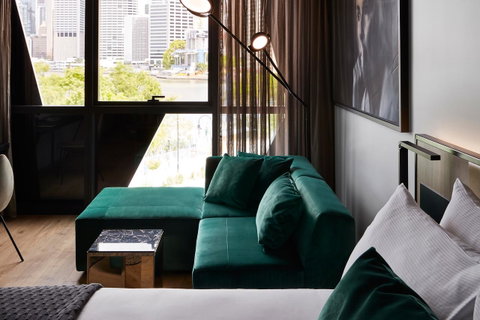Crystalbrook Vincent - Sydney Tourism 25