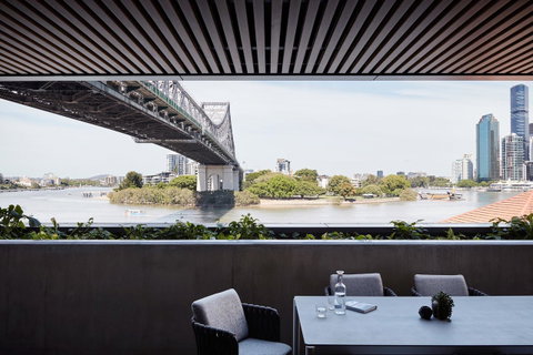 Crystalbrook Vincent - Sydney Tourism 9