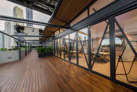 Crystalbrook Vincent - Sydney Tourism 1