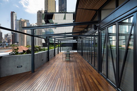 Crystalbrook Vincent - Sydney Tourism 27