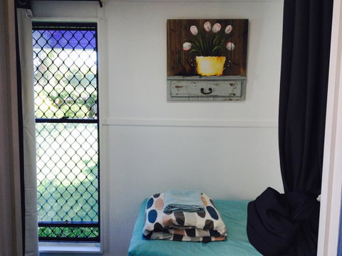 XYL Pets Friendly Seaside Boutique Guesthouse - Sydney Tourism 7
