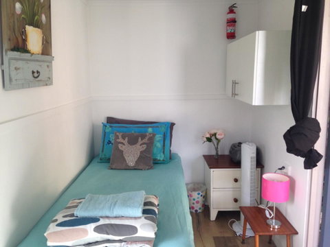XYL Pets Friendly Seaside Boutique Guesthouse - Sydney Tourism 28