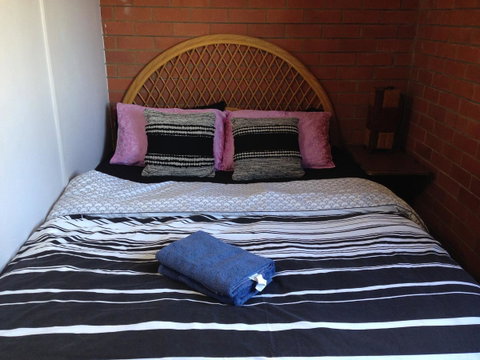 XYL Pets Friendly Seaside Boutique Guesthouse - Sydney Tourism 22