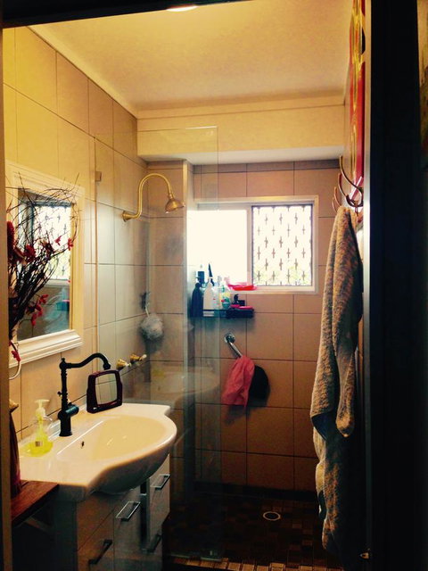 XYL Pets Friendly Seaside Boutique Guesthouse - Sydney Tourism 18