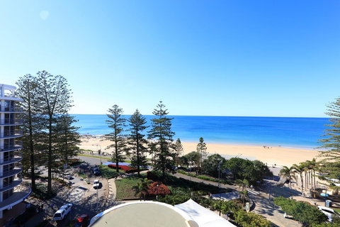 Peninsular Beachfront Resort - Sydney Tourism 0
