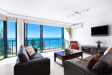 Peninsular Beachfront Resort - Sydney Tourism 8