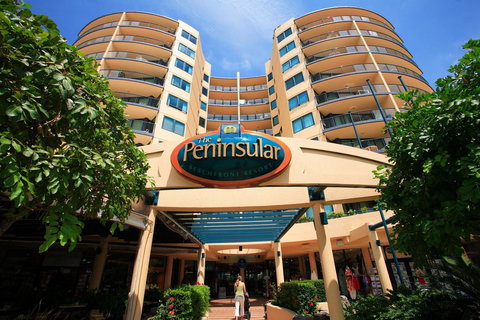 Peninsular Beachfront Resort - Sydney Tourism 35