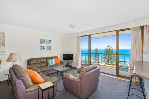 Columbia Beachfront Apartments On Rainbow Bay - Sydney Tourism 39
