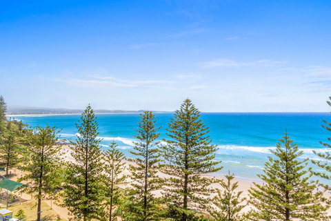 Columbia Beachfront Apartments On Rainbow Bay - Sydney Tourism 25