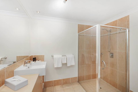 Mantra Aqueous On Port - Sydney Tourism 14