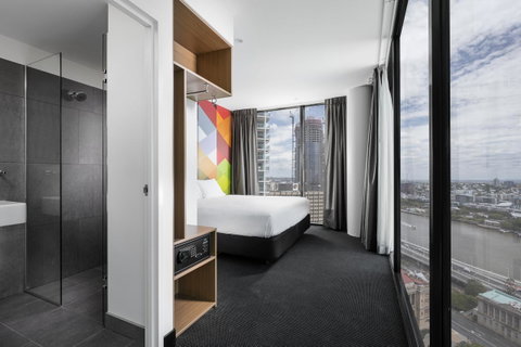 Ibis Styles Brisbane Elizabeth Street - Sydney Tourism 6
