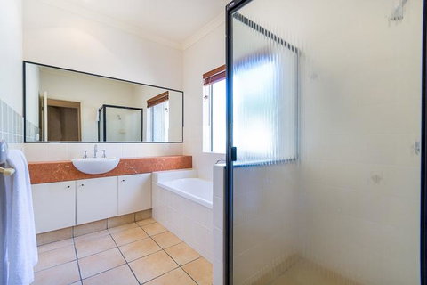 Hepburn Holiday Haven - Sydney Tourism 18