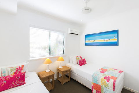 Bermuda Villas - Sydney Tourism 4