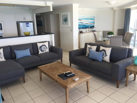 Ocean Plaza Resort - Sydney Tourism 21