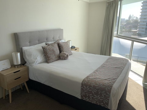 Ocean Plaza Resort - Sydney Tourism 3
