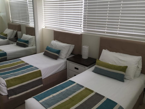 Ocean Plaza Resort - Sydney Tourism 19