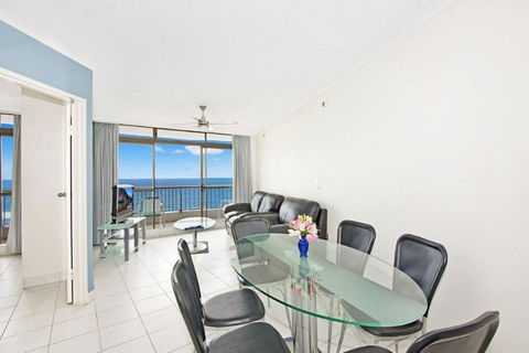 Surfers International Apartments - Sydney Tourism 16