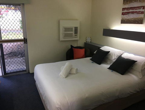 Emerald Central Hotel Official - Sydney Tourism 21