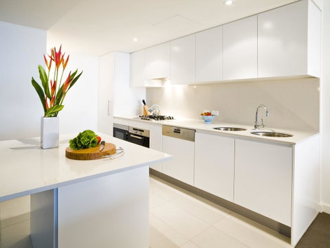 Kirra Surf Apartments - Sydney Tourism 34