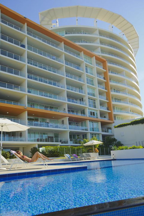 Kirra Surf Apartments - Sydney Tourism 18