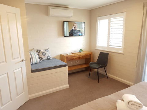 Noosa Village River Resort - Sydney Tourism 12